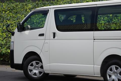 2020 Toyota Hiace ZL 5 Door - Thumbnail