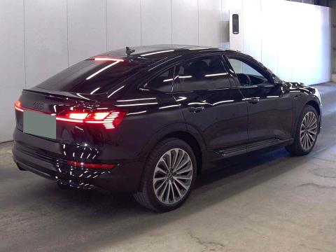 2022 Audi e-tron 55 Sportback - Thumbnail