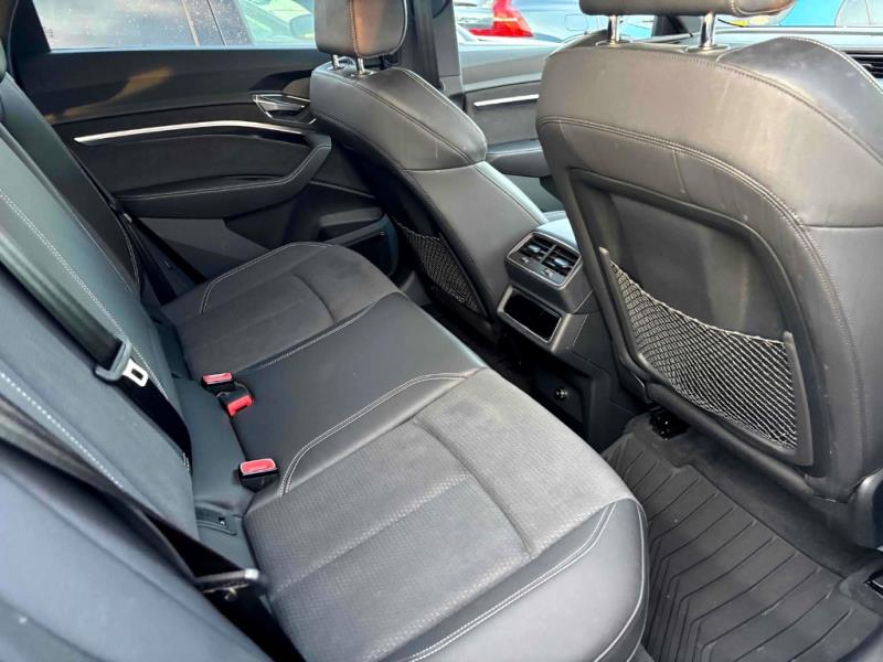 2022 Audi e-tron 55 Sportback