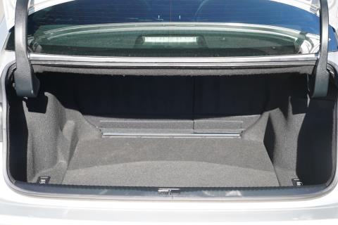 2017 Lexus IS 200t - Thumbnail