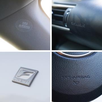 2017 Lexus IS 200t - Thumbnail