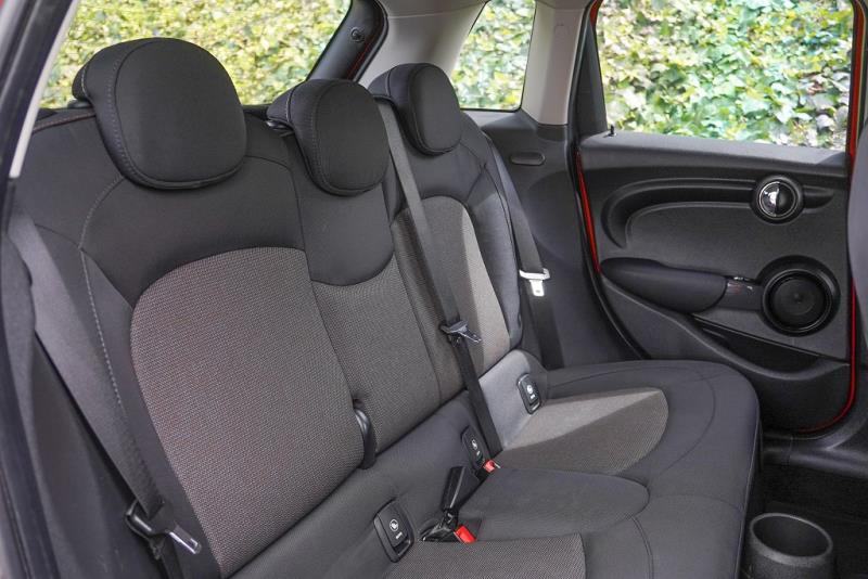 2018 MINI Cooper 5 Door