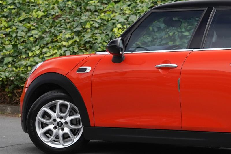 2018 MINI Cooper 5 Door