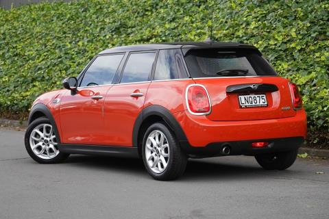 2018 MINI Cooper 5 Door - Thumbnail