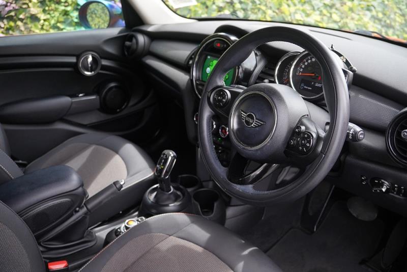 2018 MINI Cooper 5 Door