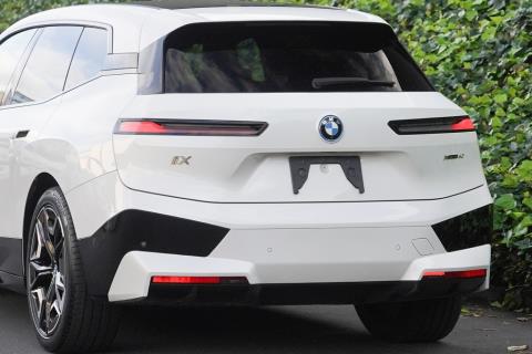 2022 Bmw iX Xdrive 40 Launch - Thumbnail