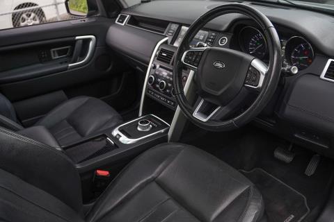 2015 Land Rover Discovery Sport HSE Si4 - Thumbnail