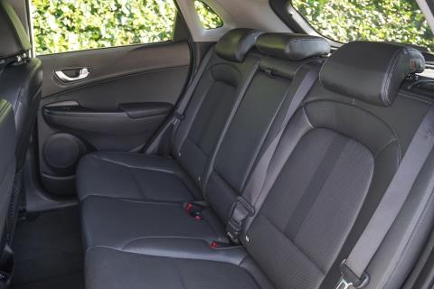 2022 Hyundai Kona EV 64kWh - Thumbnail