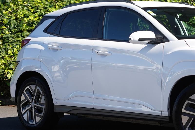 2022 Hyundai Kona EV 64kWh