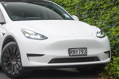 2022 Tesla Model Y RWD 60kWh - Thumbnail