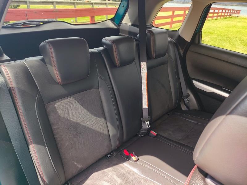 2017 Suzuki Vitara Turbo / Escudo