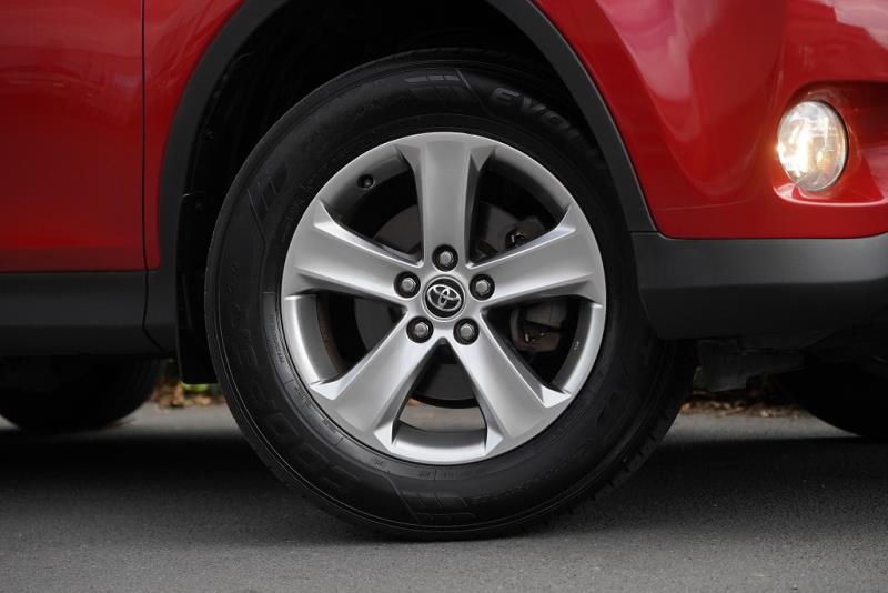 2015 Toyota RAV4 GXL