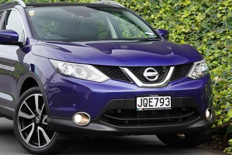 2016 Nissan Qashqai Ti / Dualis - Thumbnail