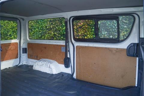 2018 Toyota Hiace ZL 5 Door - Thumbnail