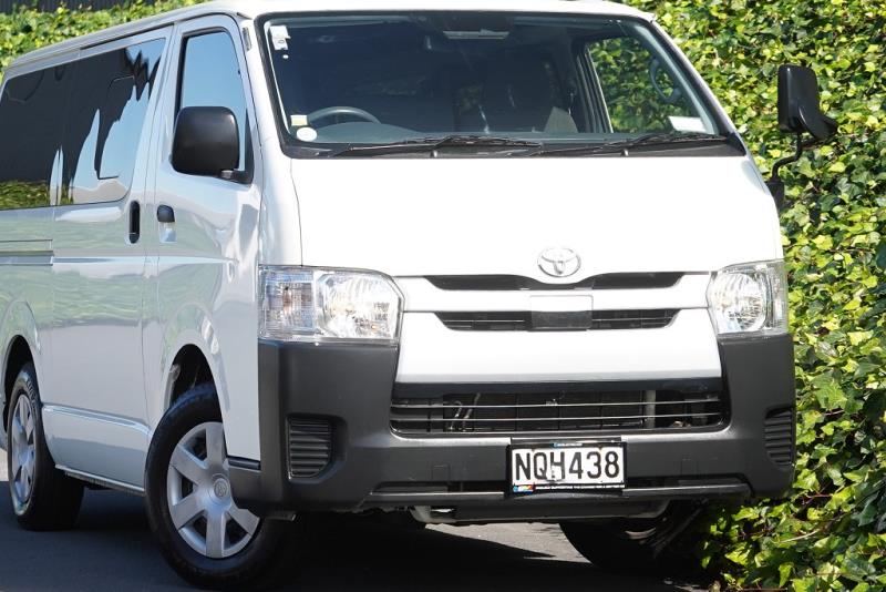 2018 Toyota Hiace ZL 5 Door