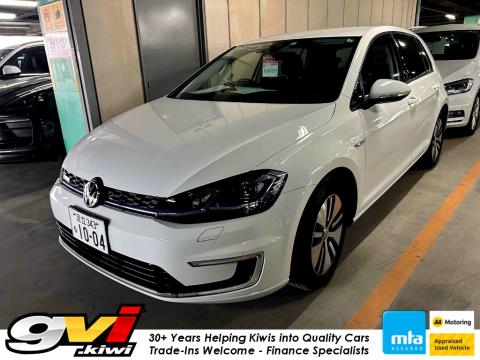 2017 Volkswagen e-Golf Gen II - Thumbnail