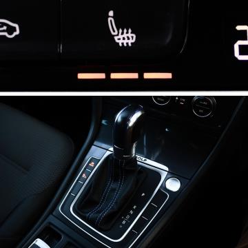 2017 Volkswagen e-Golf Gen II 35kWh - Thumbnail