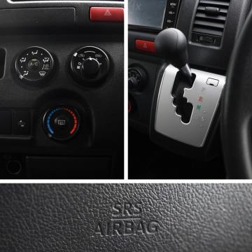 2021 Toyota Hiace ZL 5 Door - Thumbnail