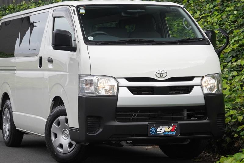 2021 Toyota Hiace ZL 5 Door
