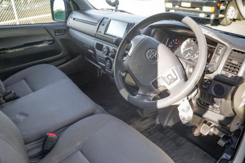 2021 Toyota Hiace ZL 5 Door - Thumbnail
