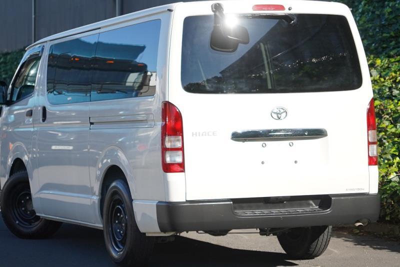 2021 Toyota Hiace ZL 5 Door