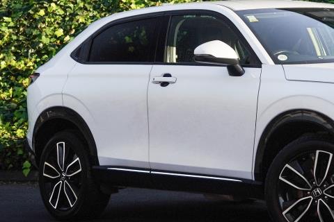 2021 Honda Vezel E:HEV / HR-V Z - Thumbnail