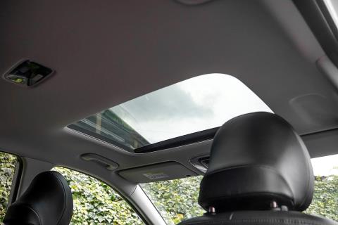 2024 Hyundai Kona Elite 64kWh - Thumbnail