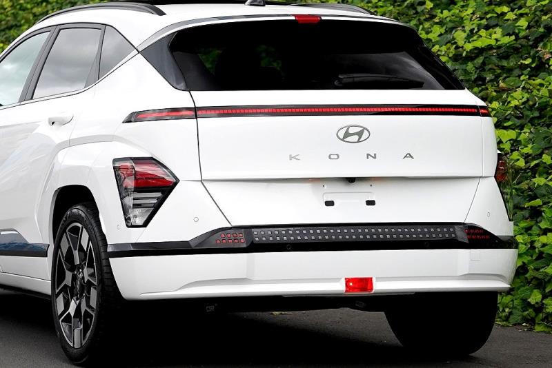 2024 Hyundai Kona Elite 64kWh