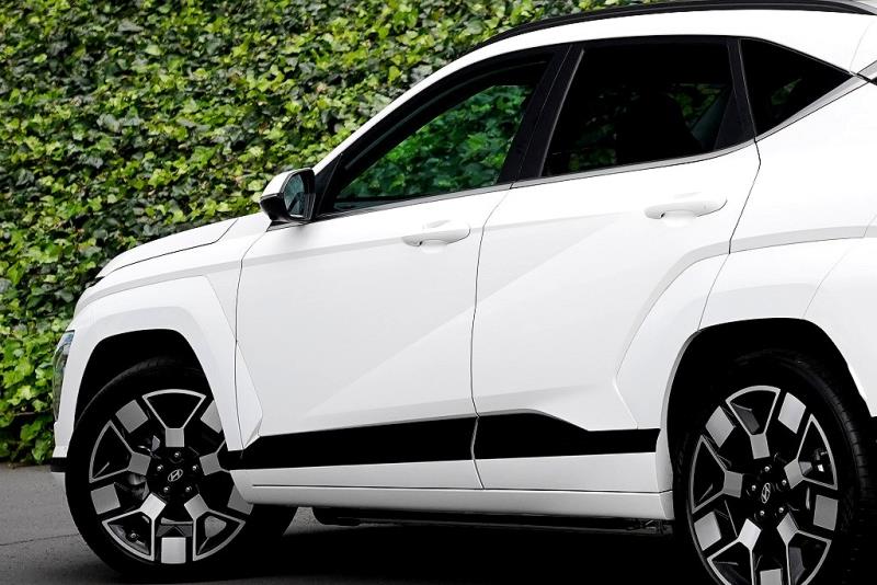 2024 Hyundai Kona Elite 64kWh