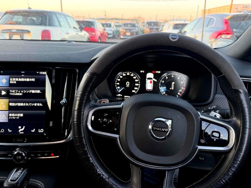 2017 Volvo V90 T6 R Design AWD