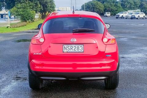 2014 Nissan Juke 15RX - Thumbnail