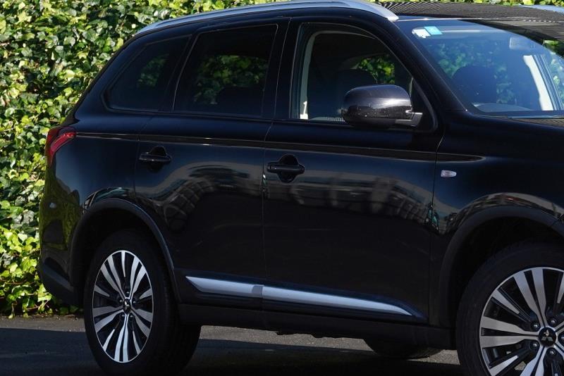 2021 Mitsubishi Outlander LS 7 Seater