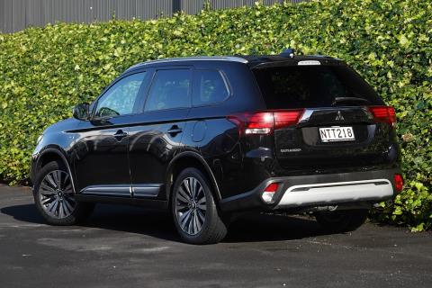 2021 Mitsubishi Outlander LS 7 Seater - Thumbnail