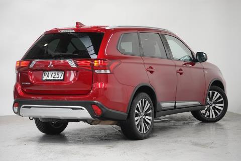 2022 Mitsubishi Outlander LS 7 Seater - Thumbnail