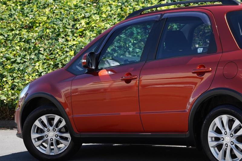 2013 Suzuki SX4 LTD