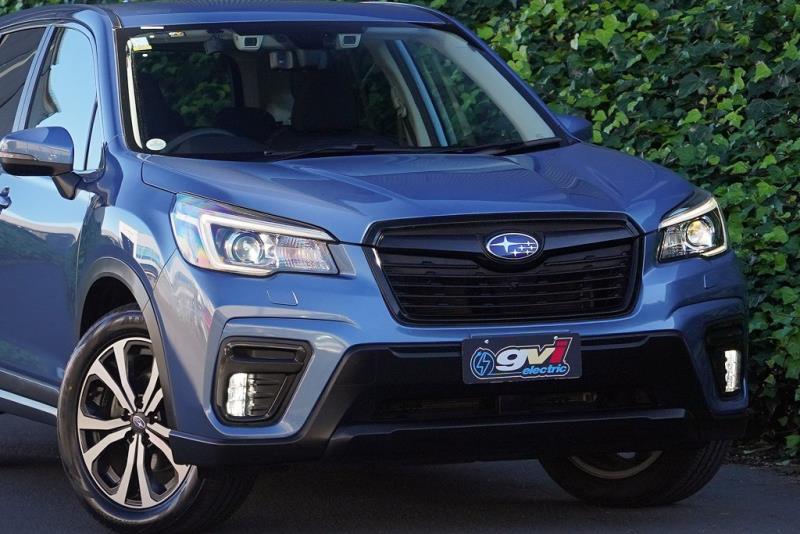 2018 Subaru Forester Premium 4WD