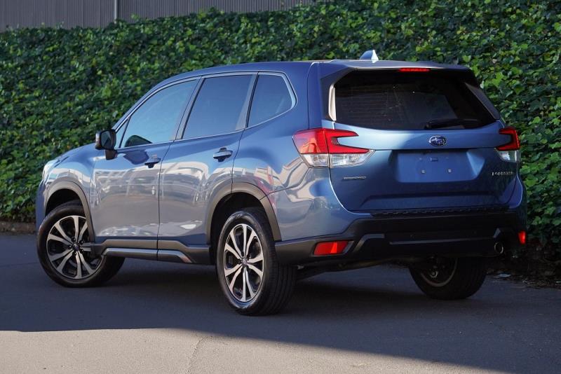 2018 Subaru Forester Premium 4WD