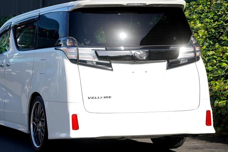 2017 Toyota Vellfire 2.5Z / Alphard