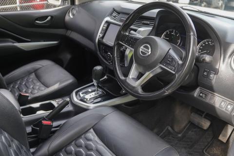2021 Nissan Navara ST-X 2.3D - Thumbnail