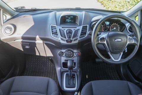 2018 Ford Fiesta Trend - Thumbnail