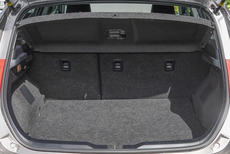 2014 Toyota Corolla GLX / Auris