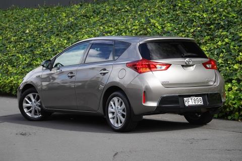 2014 Toyota Corolla GLX / Auris - Thumbnail