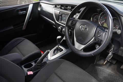 2014 Toyota Corolla GLX / Auris - Thumbnail