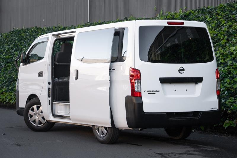 2021 Nissan NV350 / Caravan