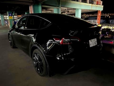 2022 Tesla Model Y 60kWh - Thumbnail