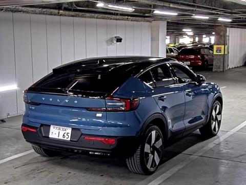 2022 Volvo C40 Recharge Ultimate - Thumbnail