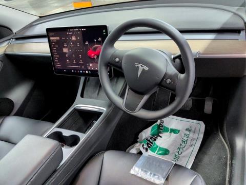 2023 Tesla Model Y 60kWh - Thumbnail