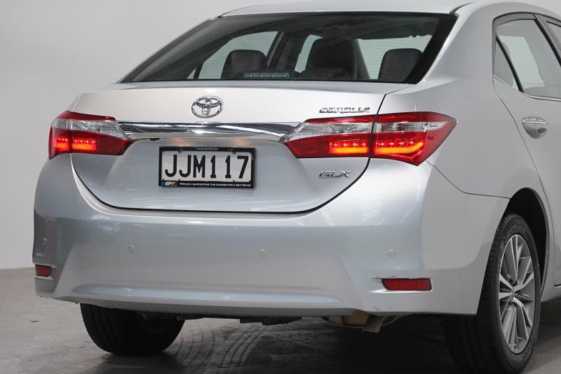 2015 Toyota Corolla GLX Sedan