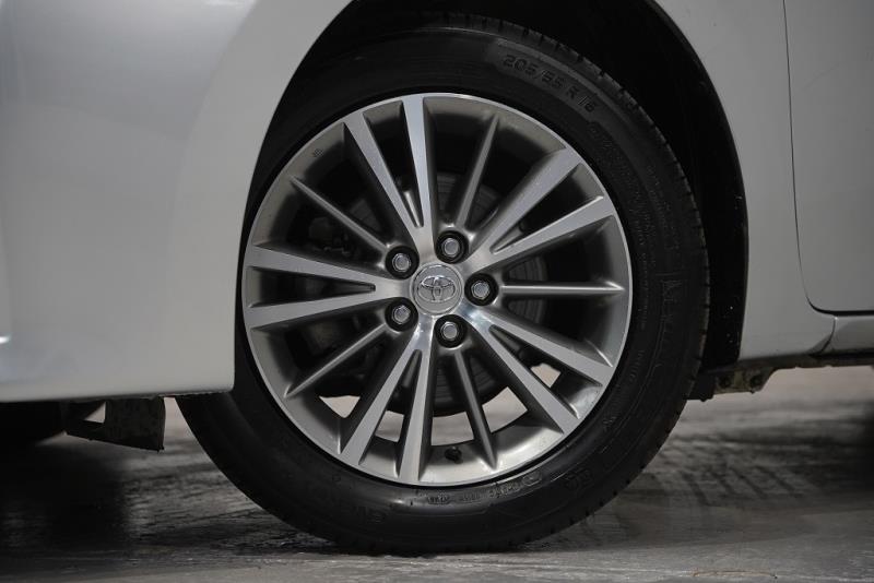 2015 Toyota Corolla GLX Sedan