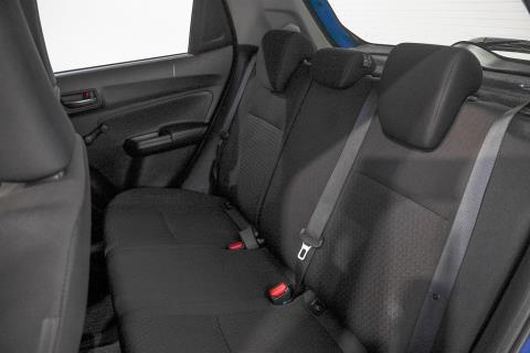 2024 Suzuki Swift GLX Hybrid - Thumbnail